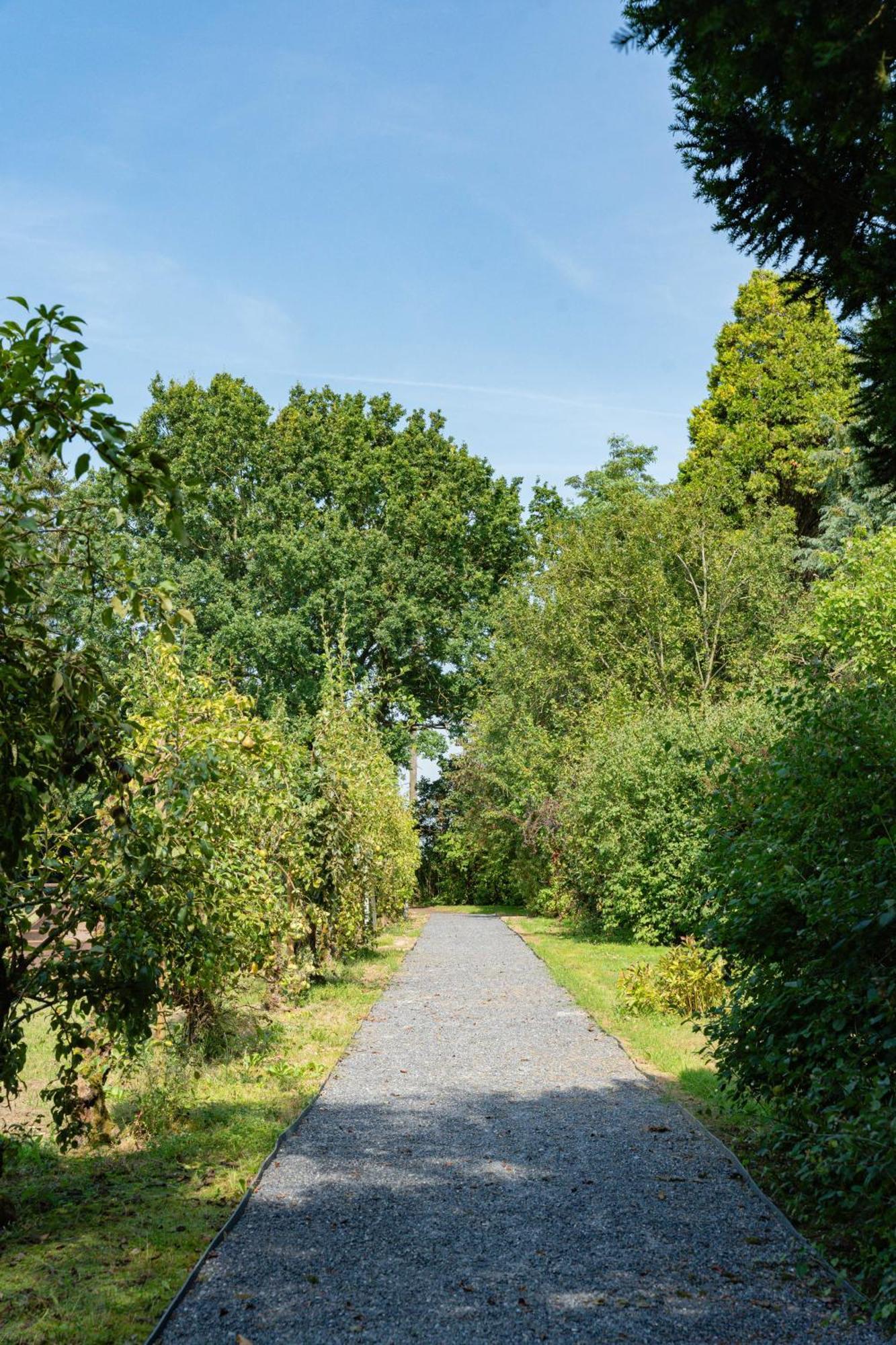 ホテル Manoir Du Moulin Berloz エクステリア 写真